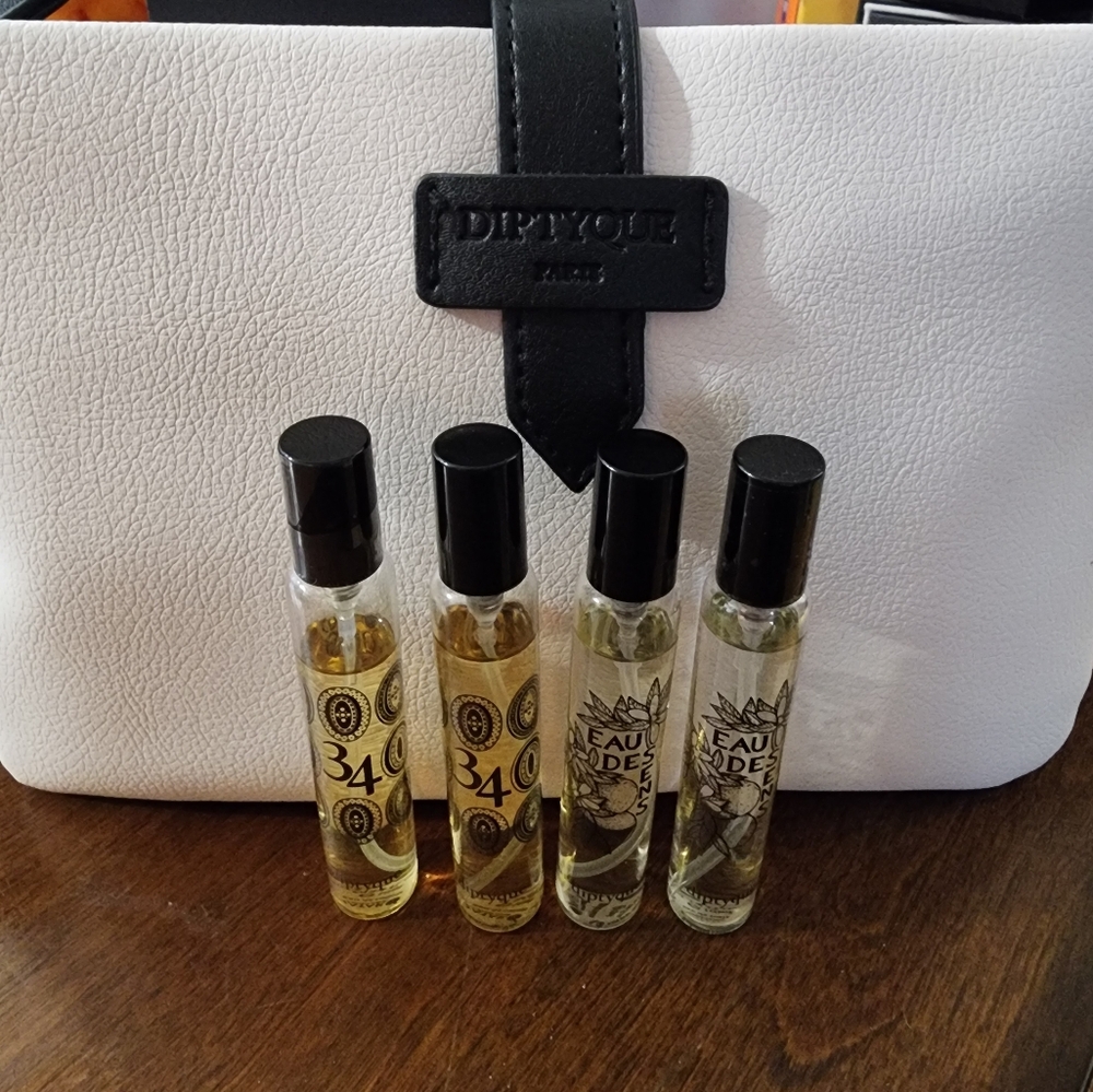 Diptyque Black and White Pouch with Fragrance Set